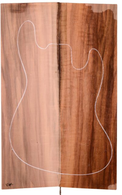 Walnut (English) GuitarSolidBodyTopATC WALSB.G.005