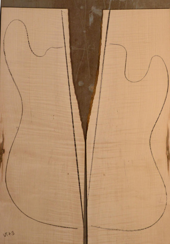 Maple (Soft) GuitarSolidBodyTopATC L15449.G.074