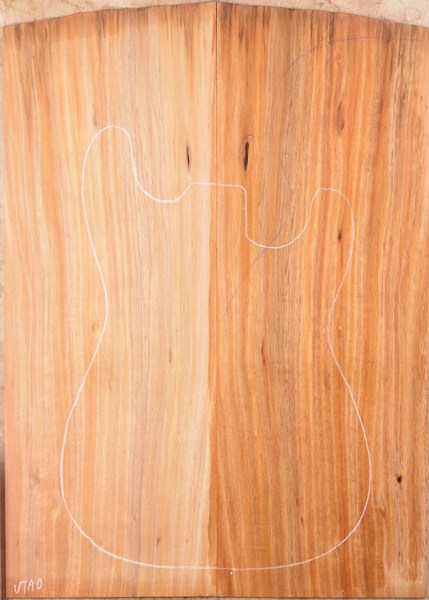 Blackwood (Tasmanian) GuitarSolidBodyTopATC L023000.G.045